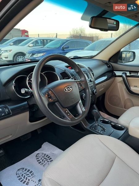 Внедорожник / Кроссовер Kia Sorento 2013 в Львове