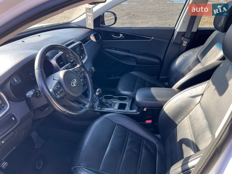 Позашляховик / Кросовер Kia Sorento 2015 в Ірпені