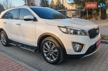 Внедорожник / Кроссовер Kia Sorento 2015 в Могилев-Подольске
