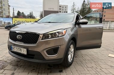 Позашляховик / Кросовер Kia Sorento 2016 в Коломиї