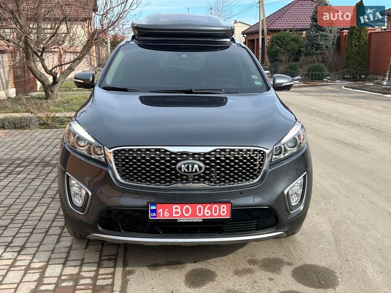 Внедорожник / Кроссовер Kia Sorento 2015 в Одессе