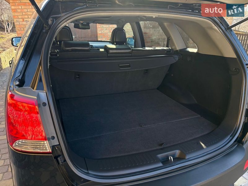 Позашляховик / Кросовер Kia Sorento 2011 в Рівному