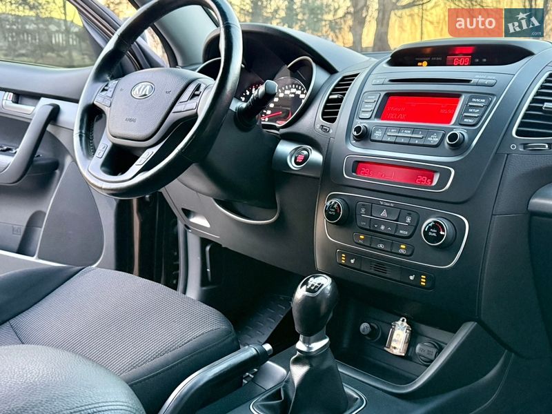 Внедорожник / Кроссовер Kia Sorento 2013 в Виннице