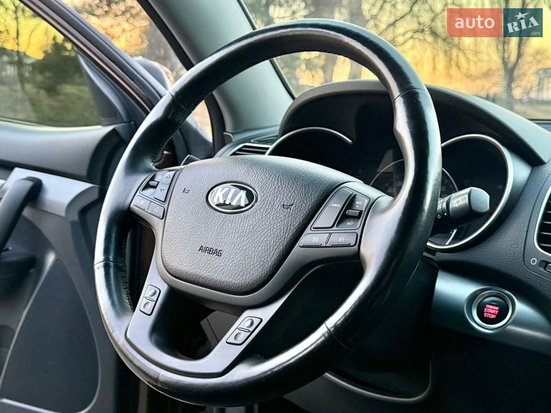 Внедорожник / Кроссовер Kia Sorento 2013 в Виннице