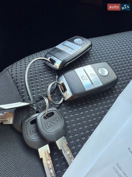 Внедорожник / Кроссовер Kia Sorento 2013 в Виннице