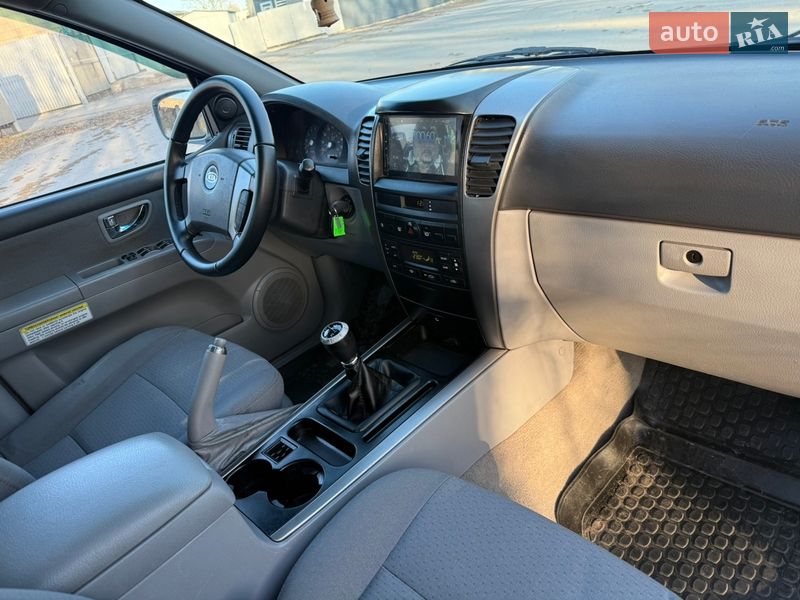 Внедорожник / Кроссовер Kia Sorento 2005 в Полтаве