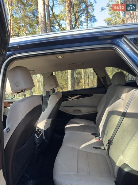 Внедорожник / Кроссовер Kia Sorento 2016 в Чернигове