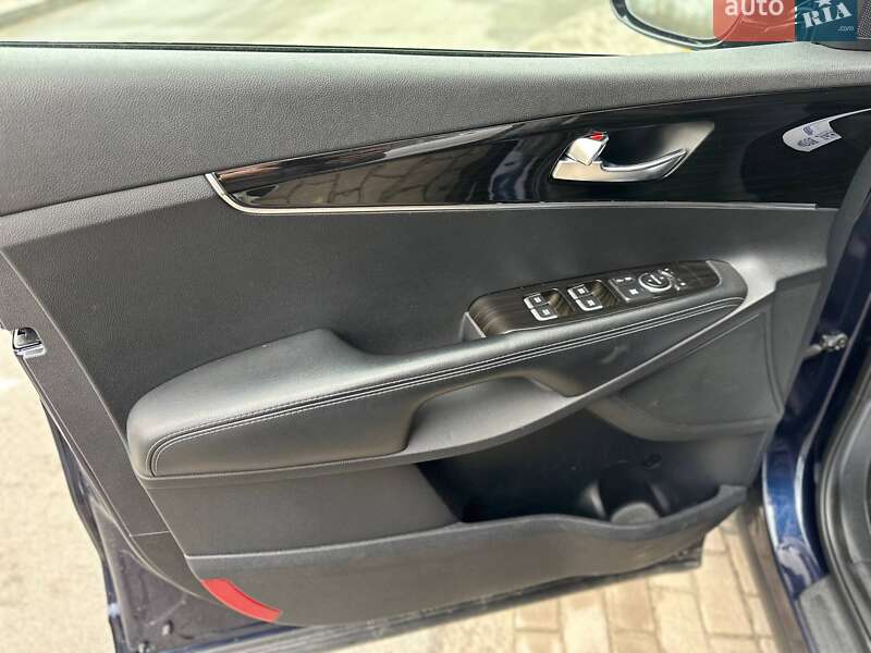 Позашляховик / Кросовер Kia Sorento 2020 в Києві