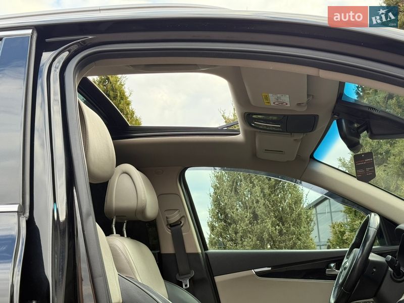 Внедорожник / Кроссовер Kia Sorento 2016 в Стрые