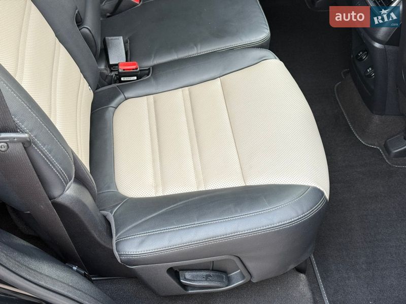 Внедорожник / Кроссовер Kia Sorento 2016 в Стрые