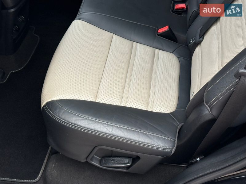 Внедорожник / Кроссовер Kia Sorento 2016 в Стрые