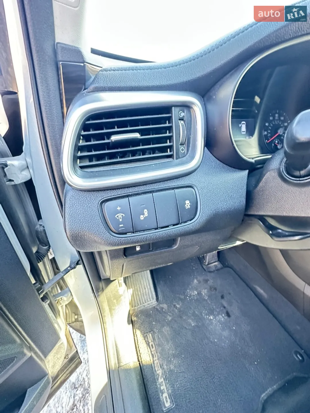 2019 Kia Sorento - мініатюра 17