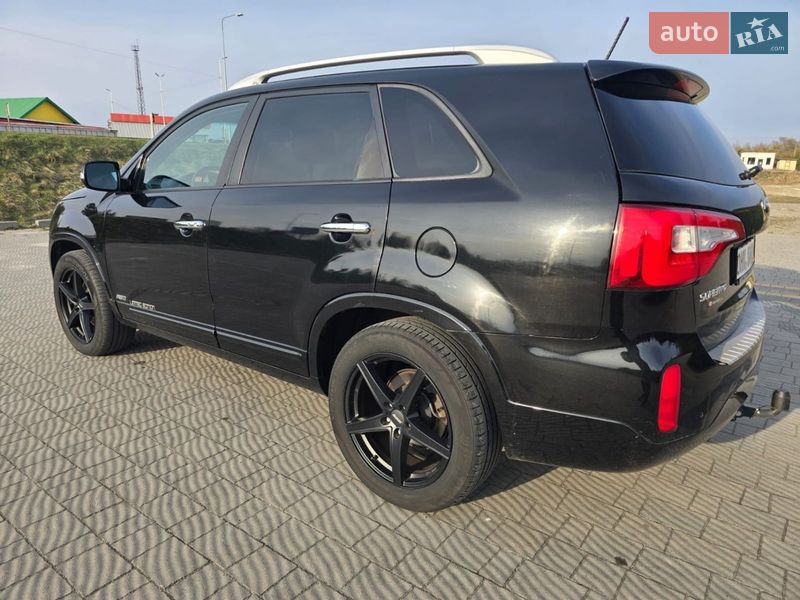 Позашляховик / Кросовер Kia Sorento 2014 в Стрию