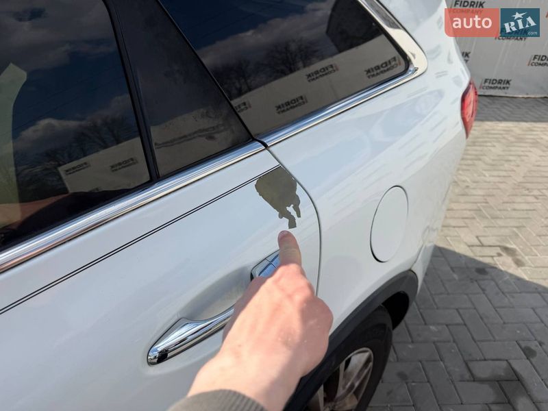 Внедорожник / Кроссовер Kia Sorento 2015 в Луцке