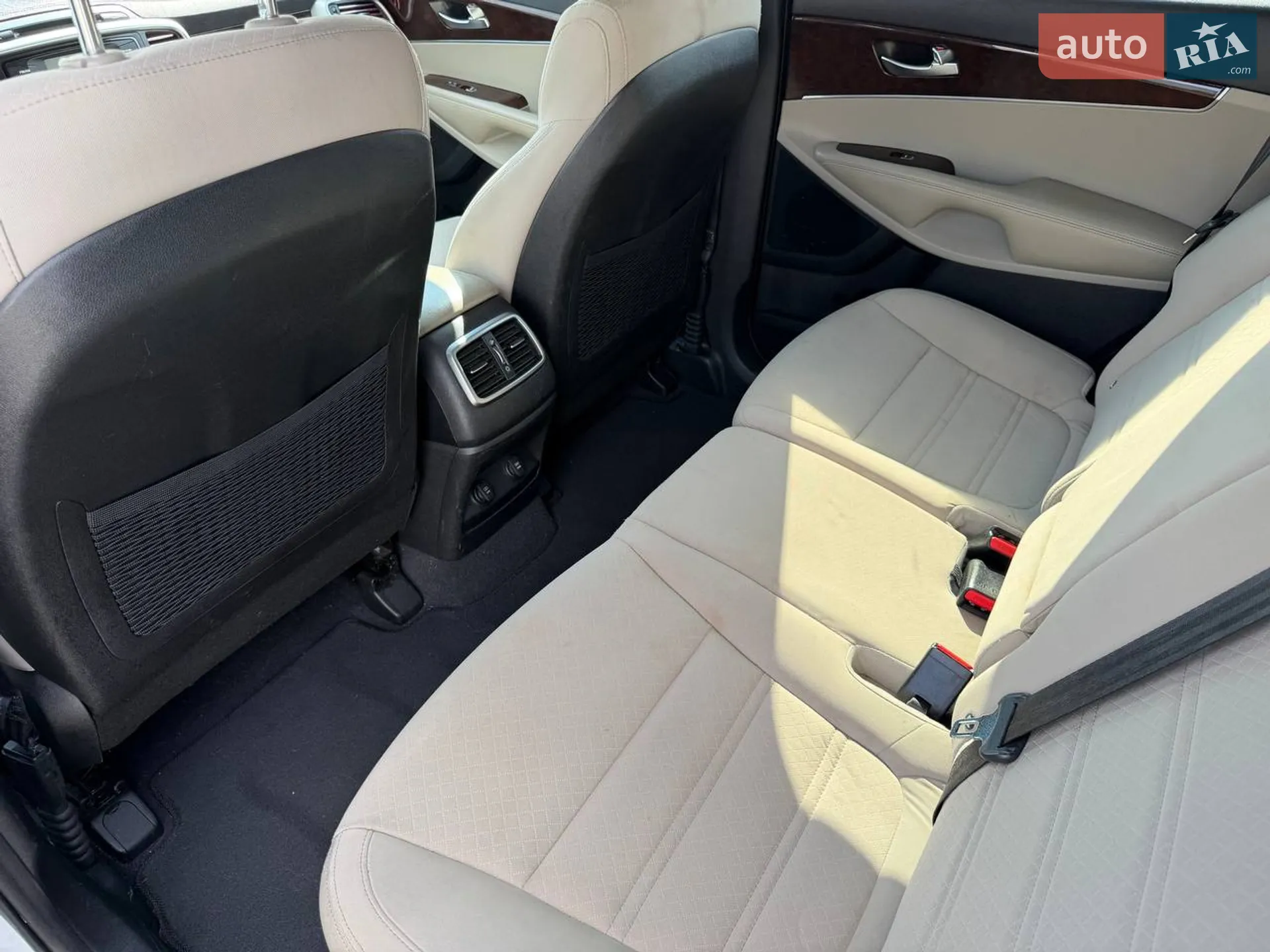 2015 Kia Sorento - мініатюра 21