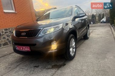 Внедорожник / Кроссовер Kia Sorento 2013 в Ровно