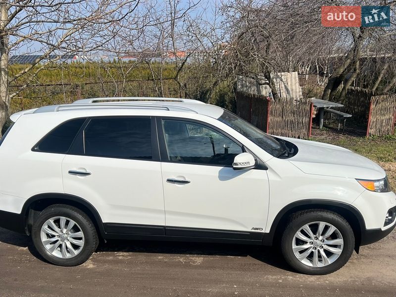 Позашляховик / Кросовер Kia Sorento 2012 в Козятині