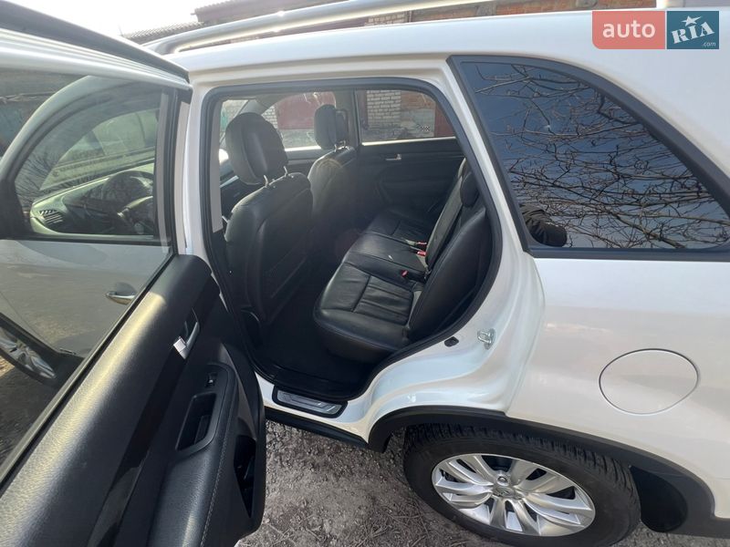 Позашляховик / Кросовер Kia Sorento 2012 в Козятині