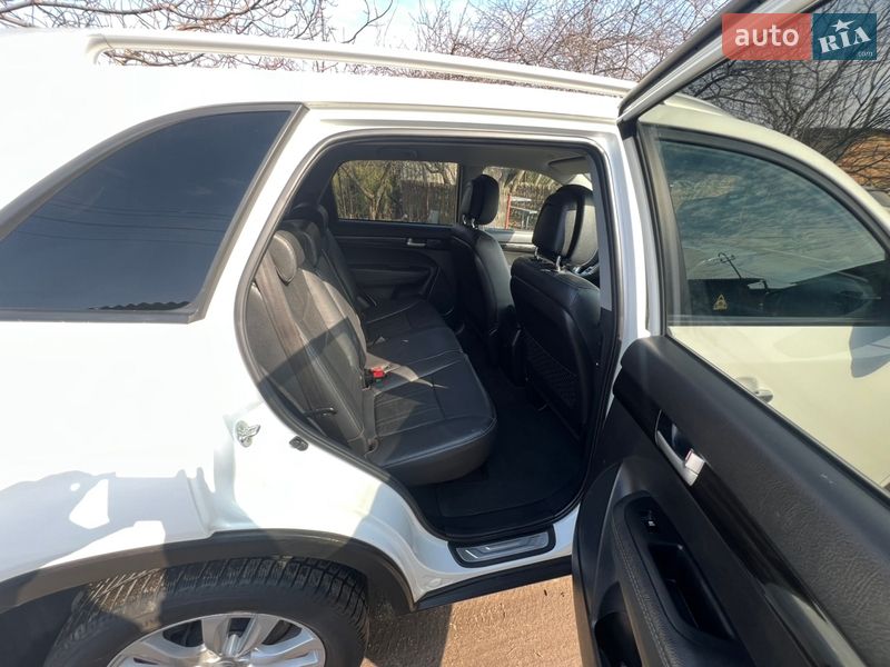 Позашляховик / Кросовер Kia Sorento 2012 в Козятині