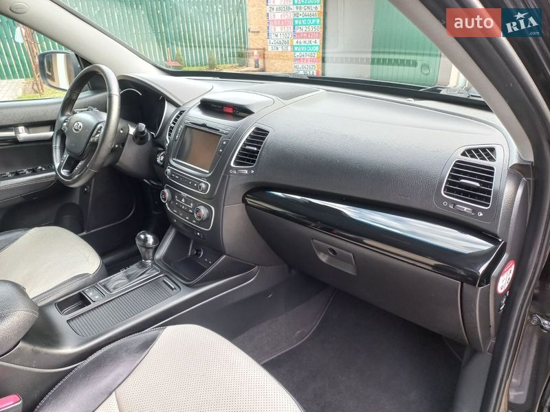 Позашляховик / Кросовер Kia Sorento 2014 в Макарові