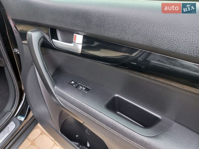 Позашляховик / Кросовер Kia Sorento 2014 в Макарові