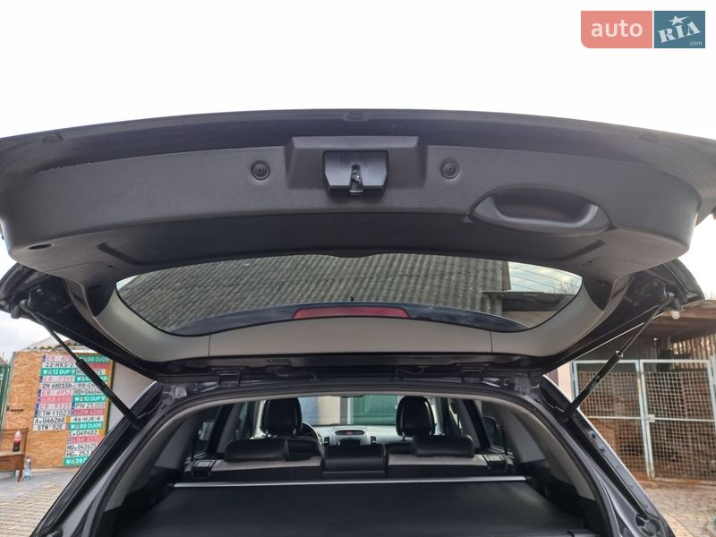 Позашляховик / Кросовер Kia Sorento 2014 в Макарові