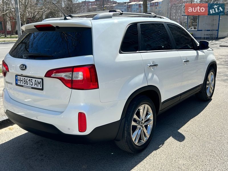 Позашляховик / Кросовер Kia Sorento 2013 в Одесі