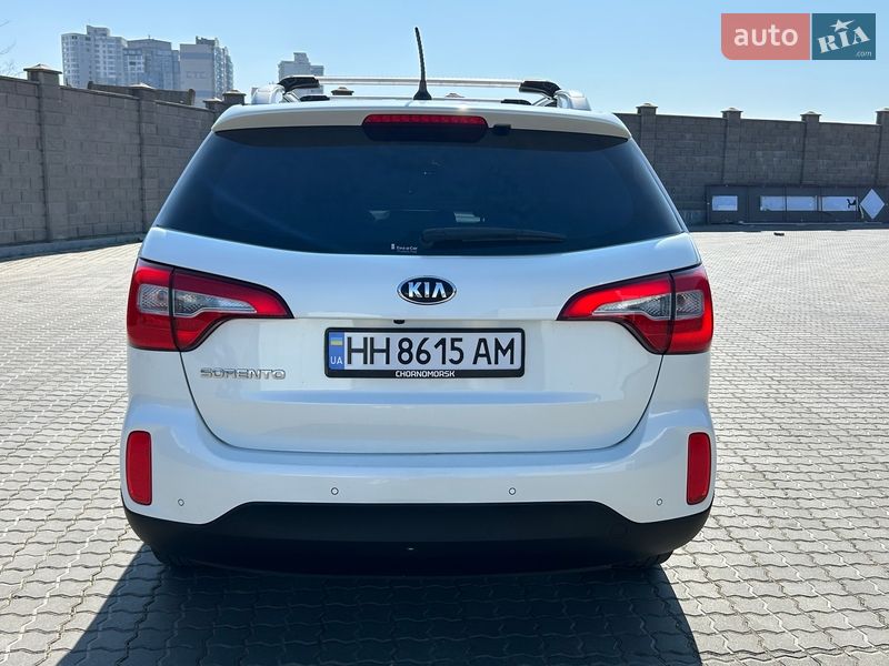 Позашляховик / Кросовер Kia Sorento 2013 в Одесі