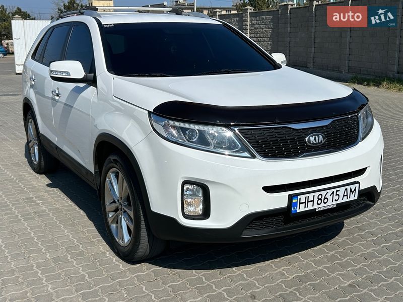 Позашляховик / Кросовер Kia Sorento 2013 в Одесі