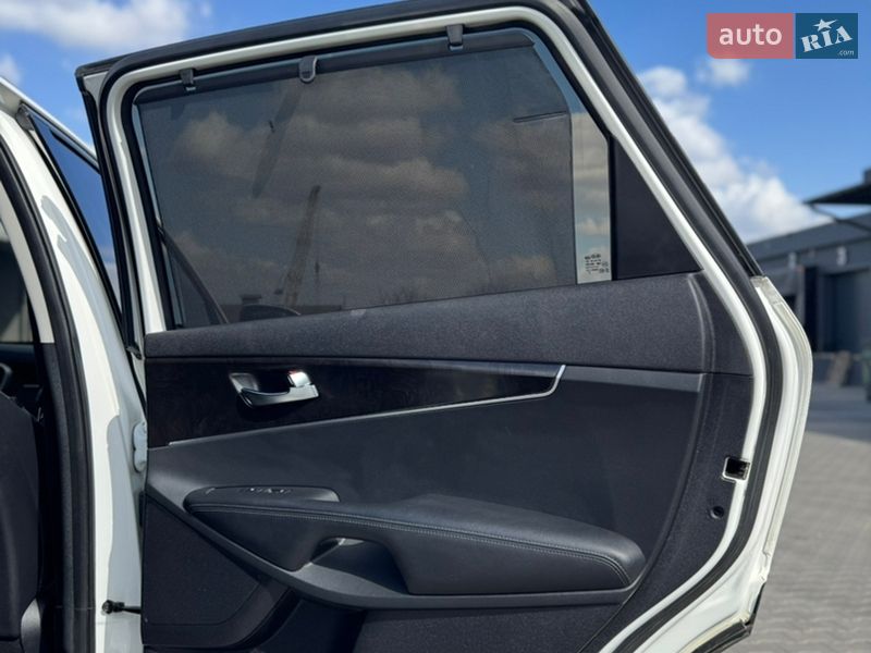 Внедорожник / Кроссовер Kia Sorento 2015 в Житомире фото 40 Внедорожник / Кроссовер Kia Sorento 2015 в Житомире