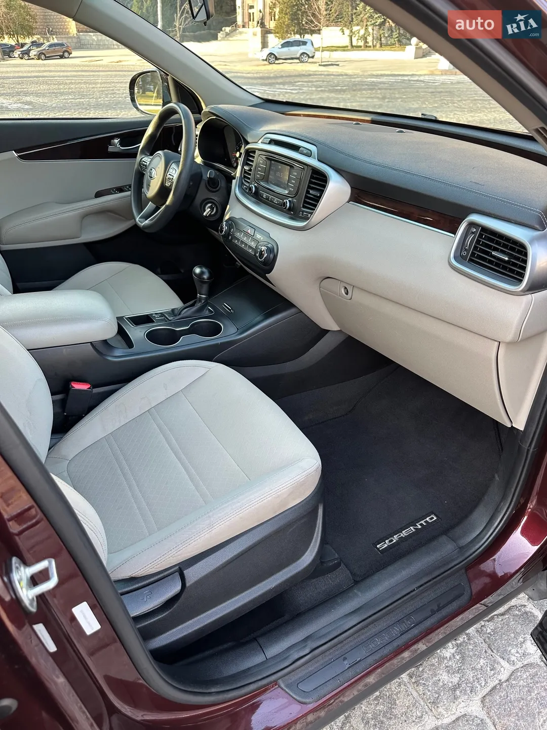 2017 Kia Sorento - мініатюра 21
