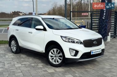 Позашляховик / Кросовер Kia Sorento 2016 в Рівному