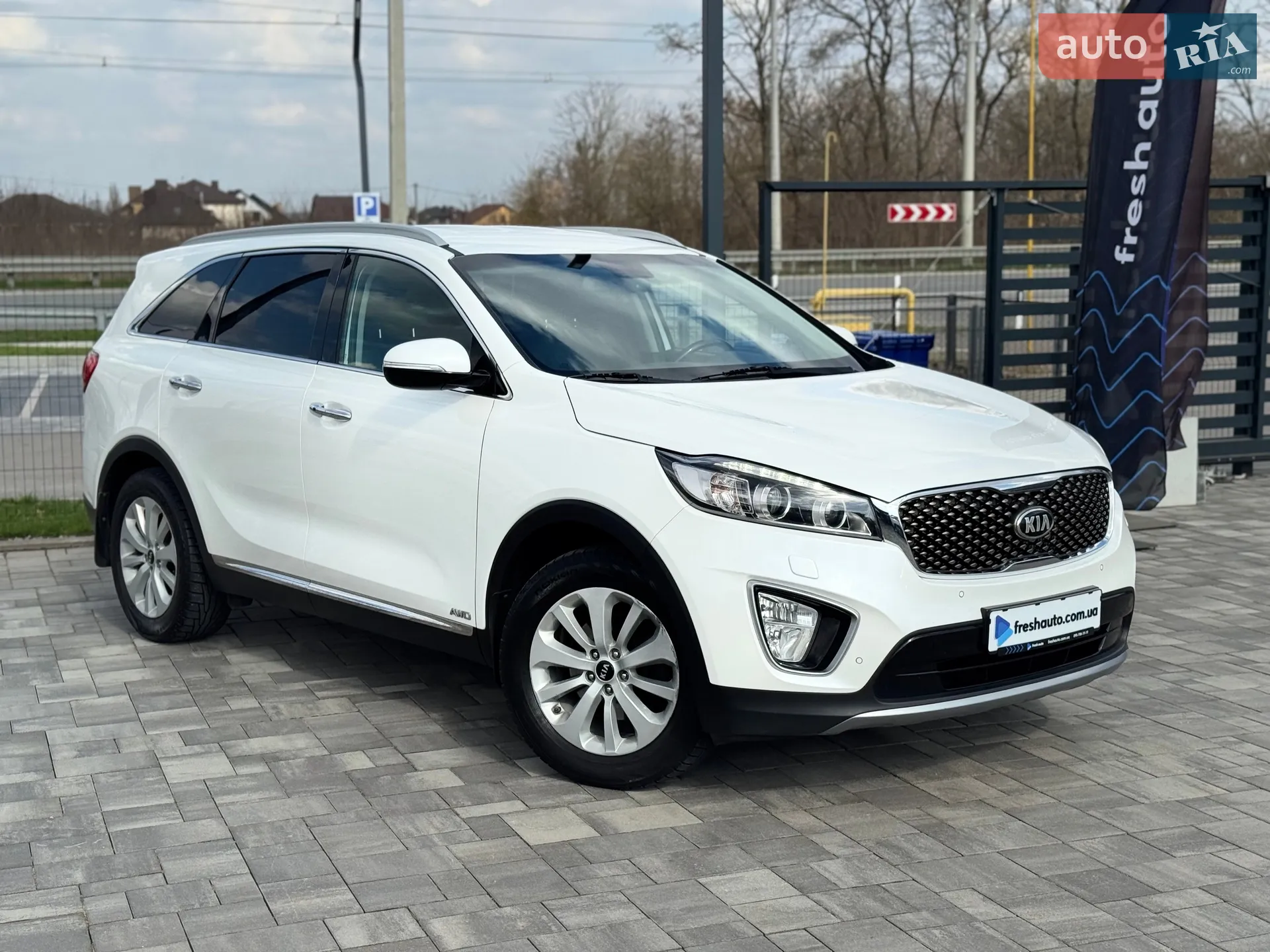 2016 Kia Sorento - фото 1