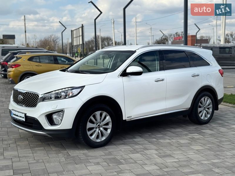 Позашляховик / Кросовер Kia Sorento 2016 в Рівному