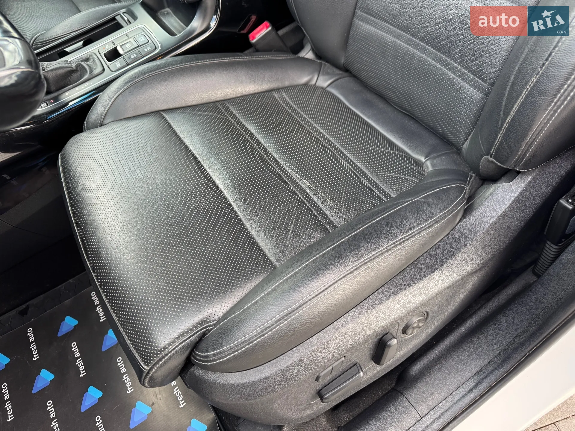 2016 Kia Sorento - мініатюра 19