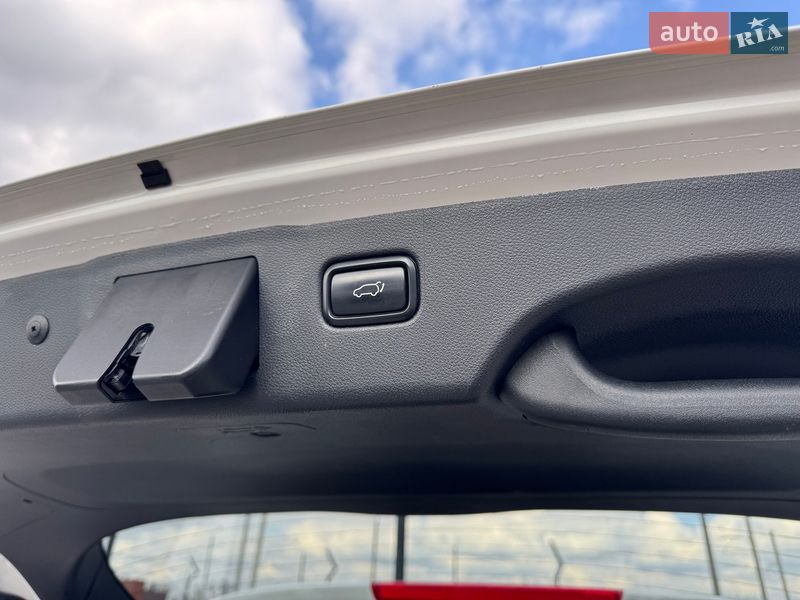 Позашляховик / Кросовер Kia Sorento 2016 в Рівному