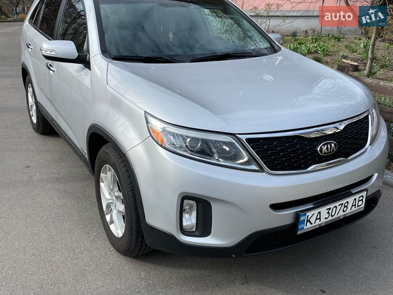Позашляховик / Кросовер Kia Sorento 2013 в Києві