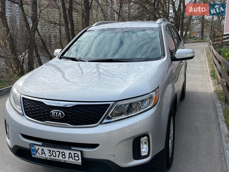 Позашляховик / Кросовер Kia Sorento 2013 в Києві