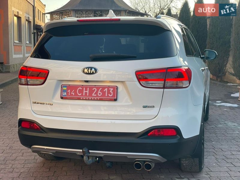 Позашляховик / Кросовер Kia Sorento 2015 в Стрию