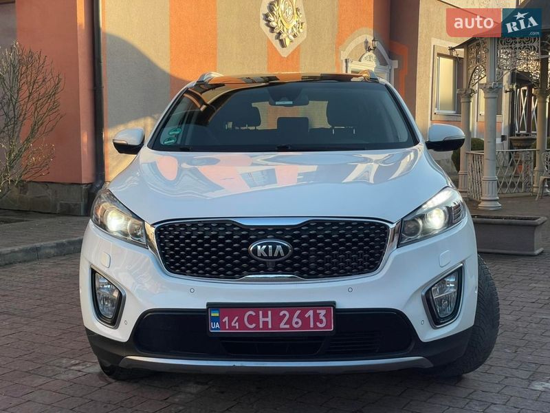 Позашляховик / Кросовер Kia Sorento 2015 в Стрию