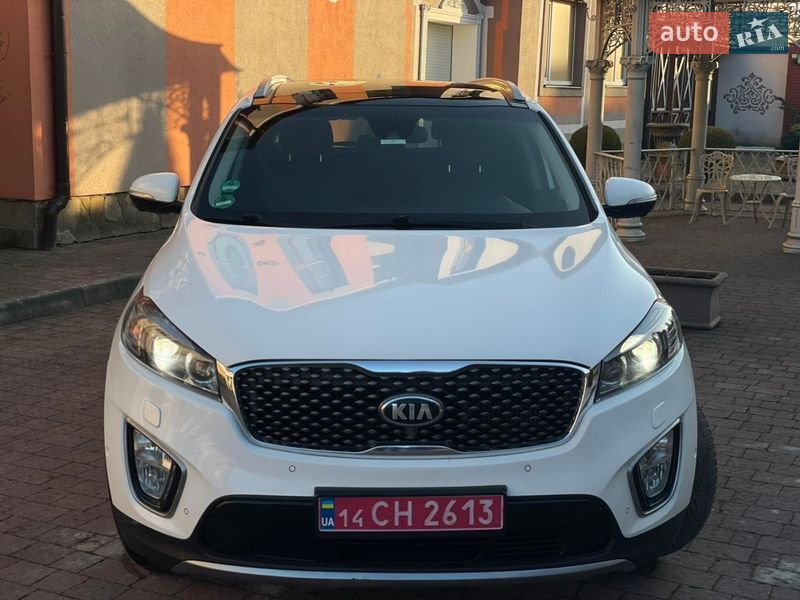 Позашляховик / Кросовер Kia Sorento 2015 в Стрию