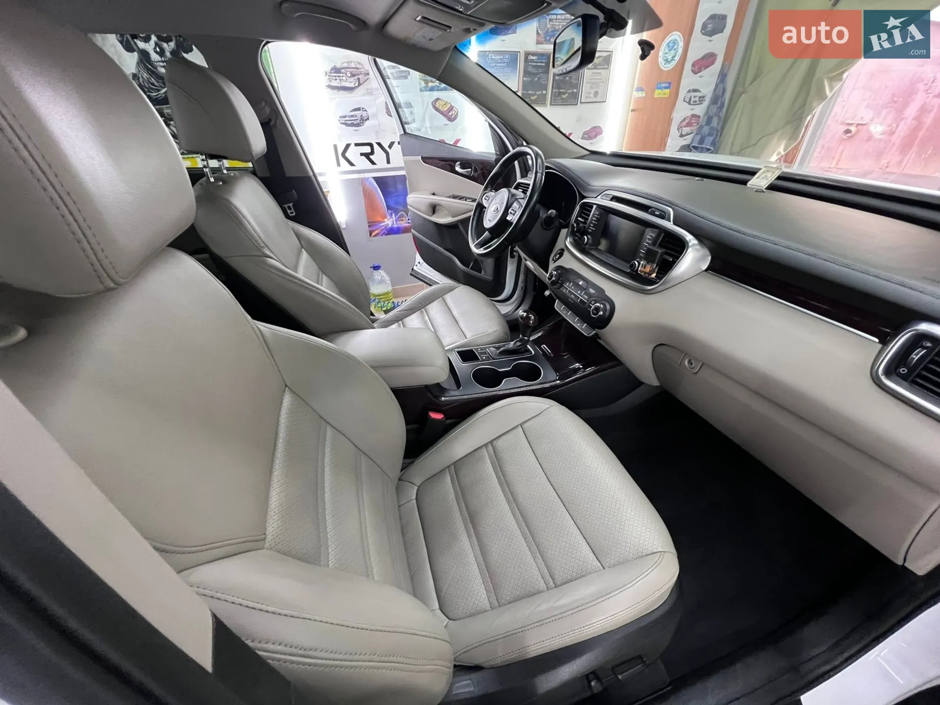 2016 Kia Sorento - мініатюра 25