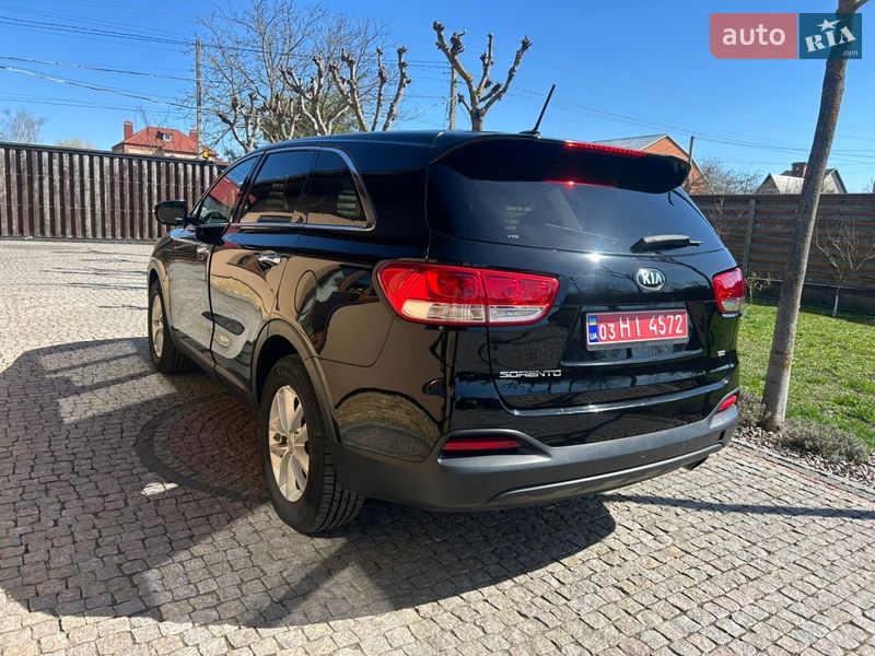 Позашляховик / Кросовер Kia Sorento 2016 в Володимирі