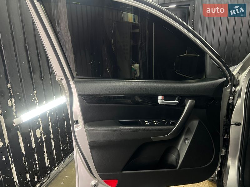 Позашляховик / Кросовер Kia Sorento 2013 в Одесі