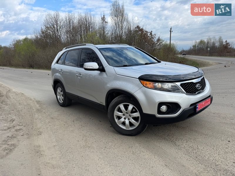Внедорожник / Кроссовер Kia Sorento 2010 в Богородчанах
