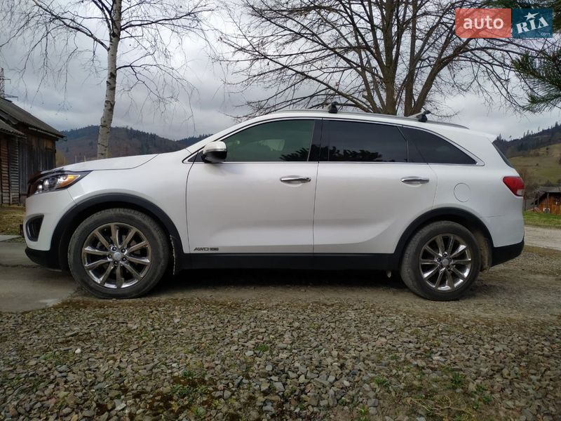 Позашляховик / Кросовер Kia Sorento 2016 в Сколе