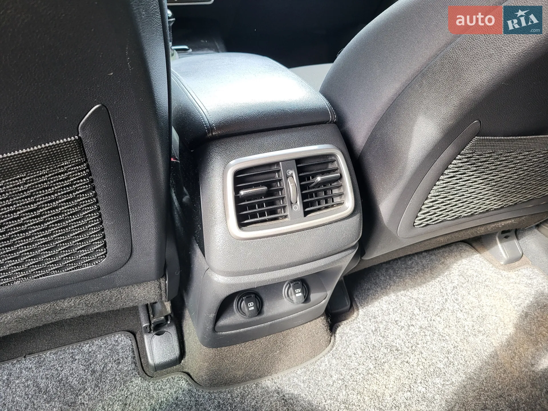 2015 Kia Sorento - мініатюра 23