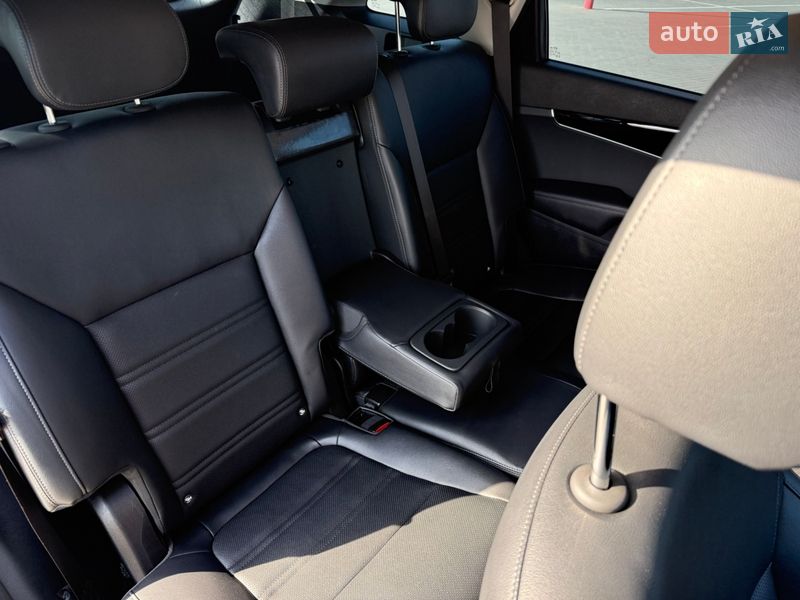 Позашляховик / Кросовер Kia Sorento 2018 в Одесі