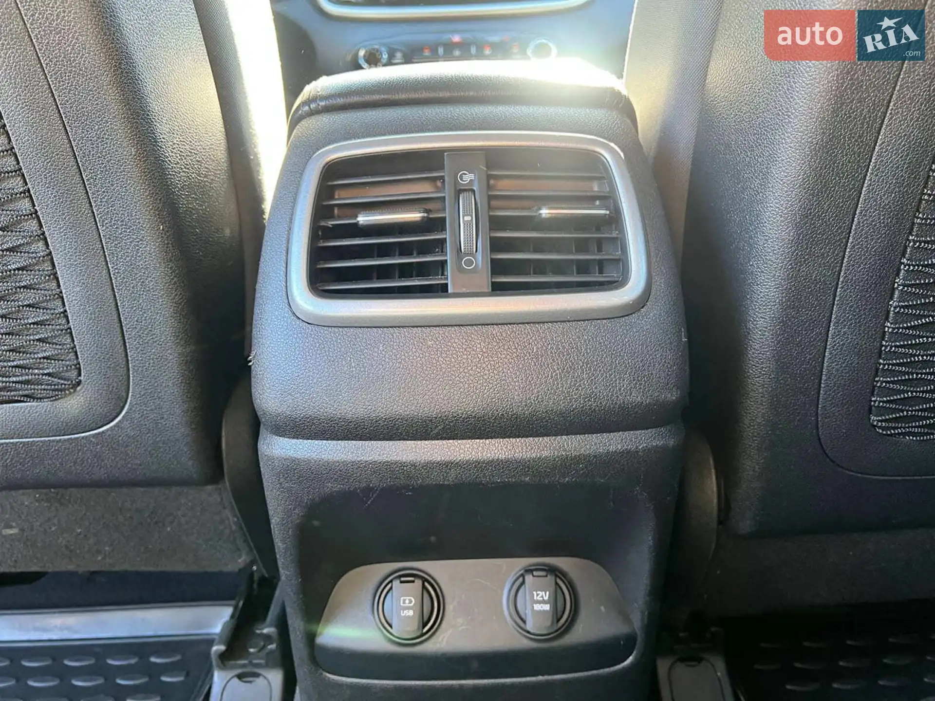 2016 Kia Sorento - мініатюра 36