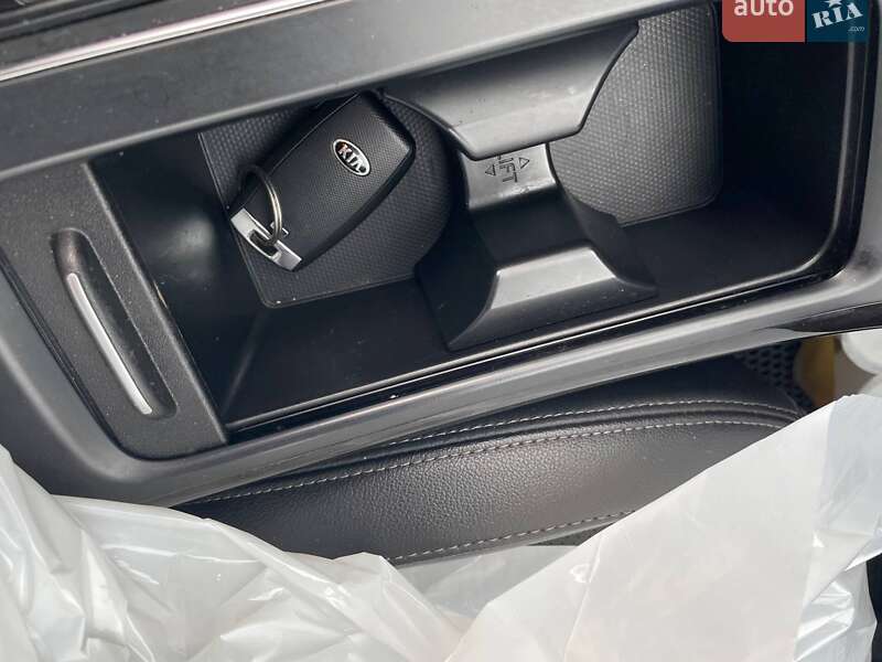 Позашляховик / Кросовер Kia Sorento 2014 в Києві